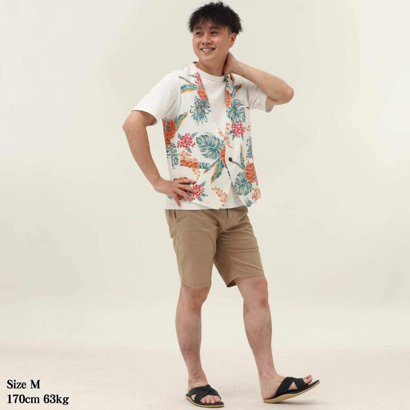 かりゆしウェアモデル着用画像