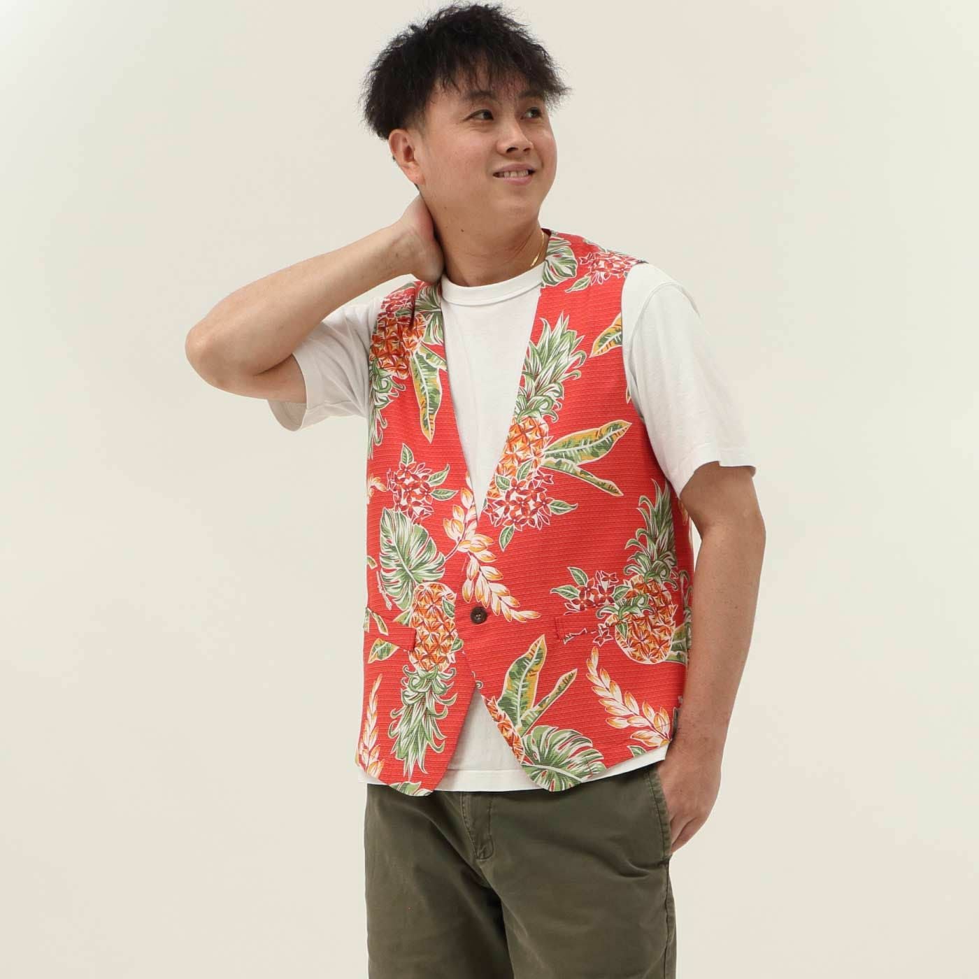 かりゆしウェアモデル着用画像