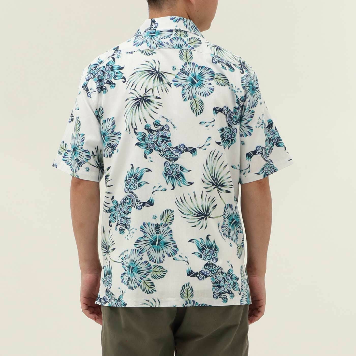 かりゆしウェアモデル着用画像