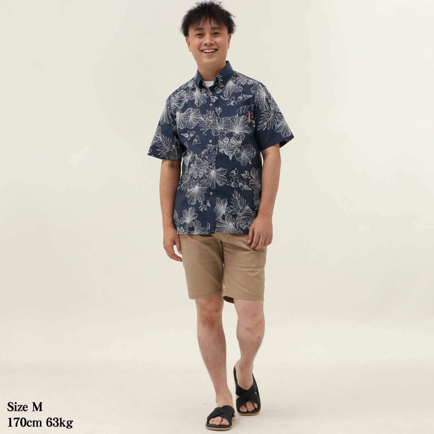 かりゆしウェアモデル着用画像