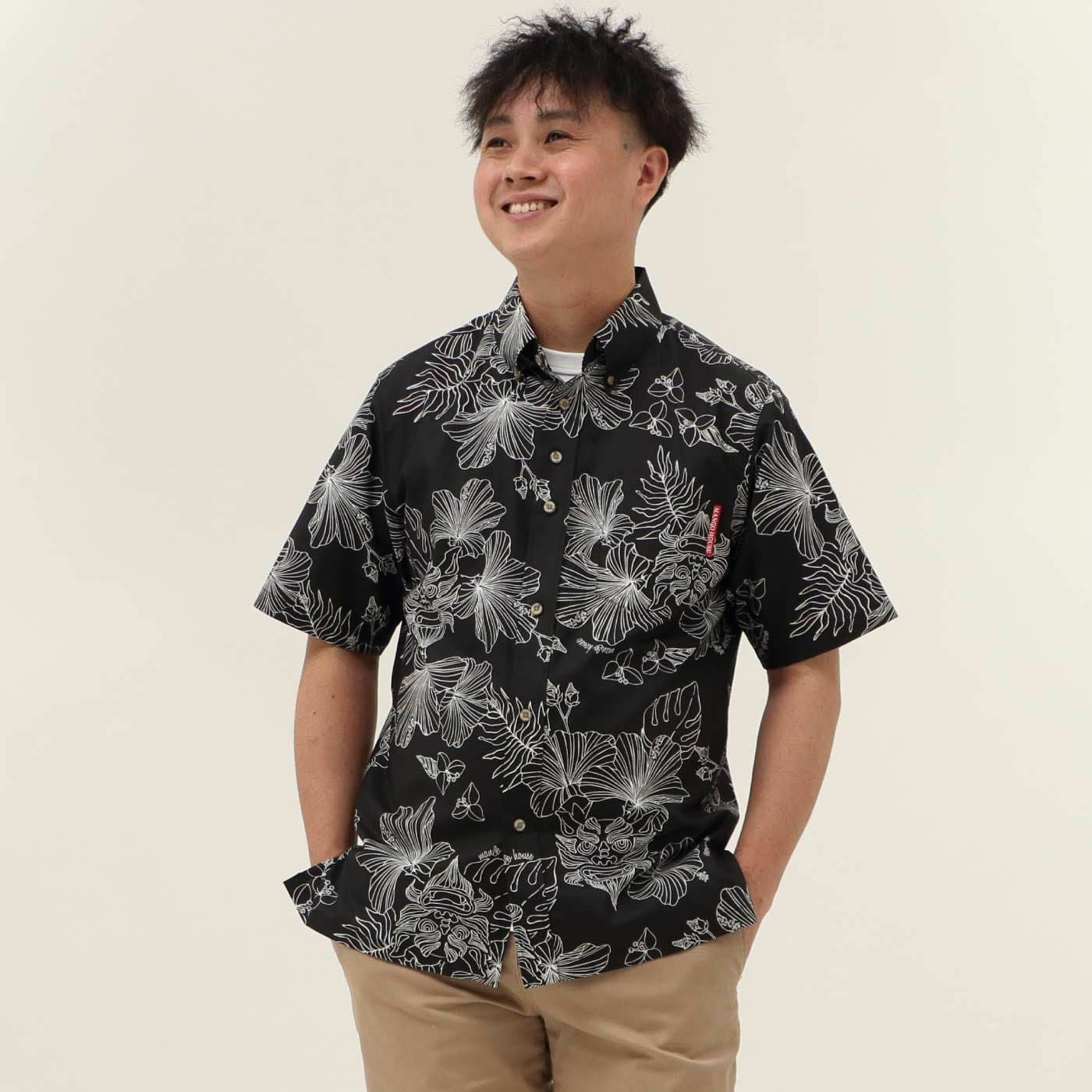 かりゆしウェアモデル着用画像