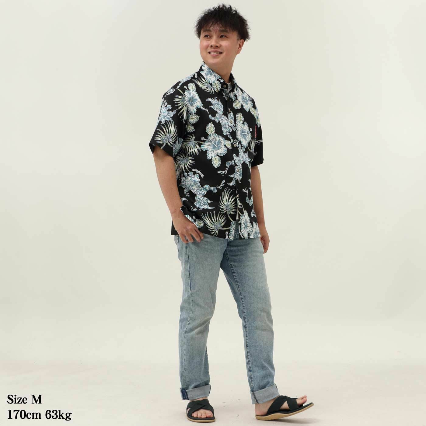 かりゆしウェアモデル着用画像