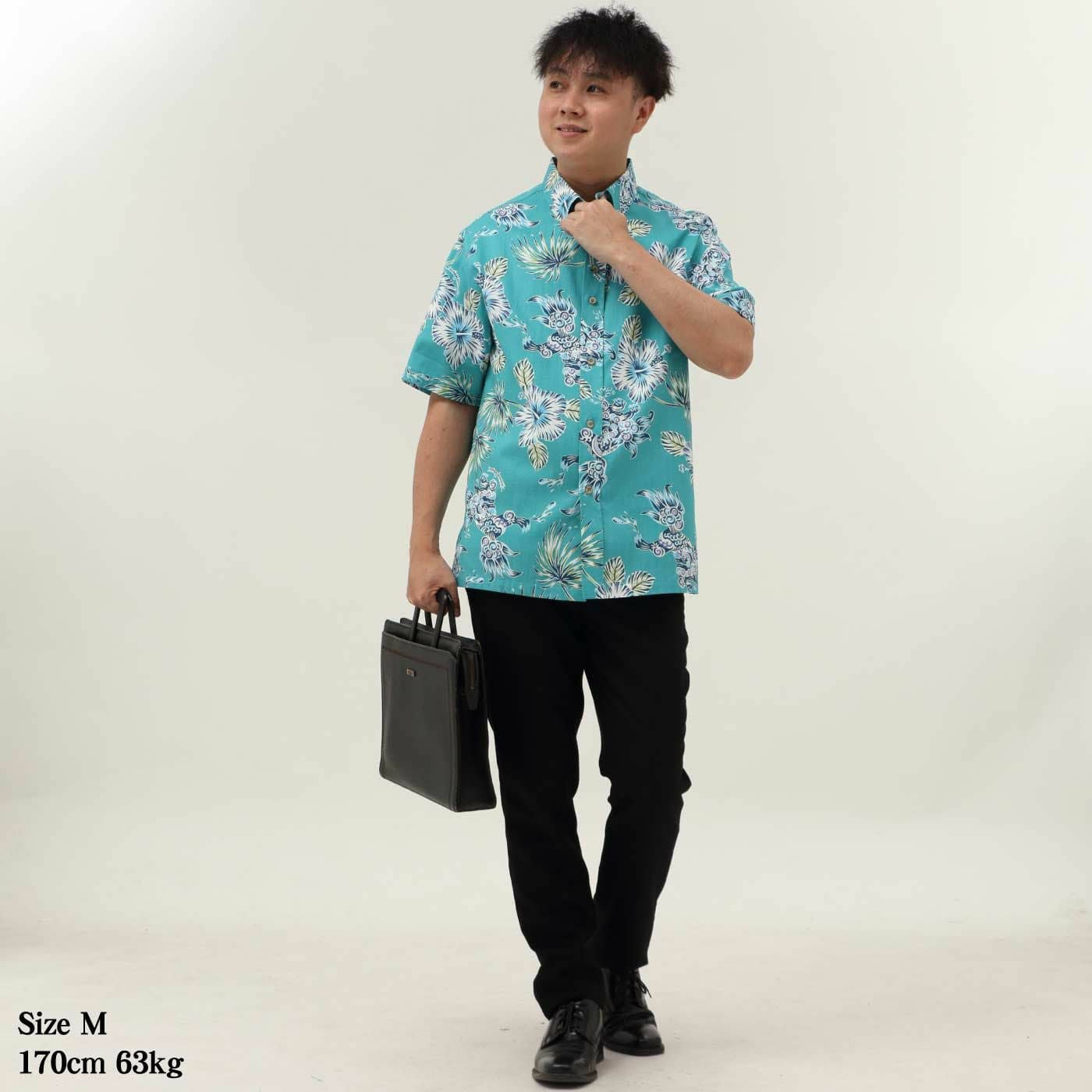 かりゆしウェアモデル着用画像