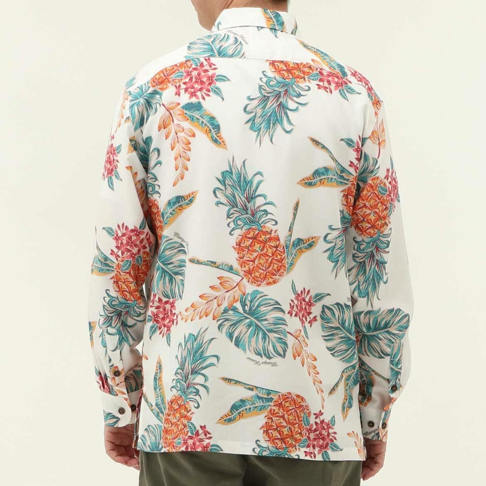 かりゆしウェア　モデル着用画像