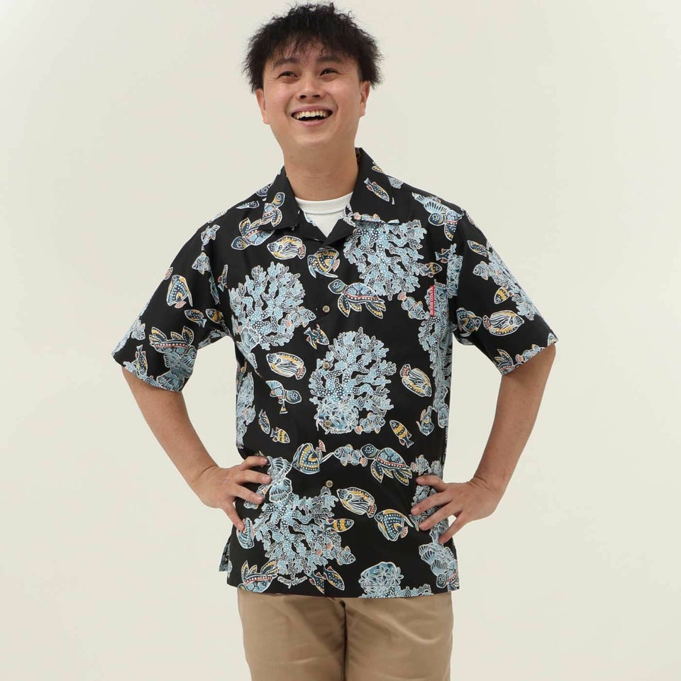 かりゆしウェア　モデル着用画像