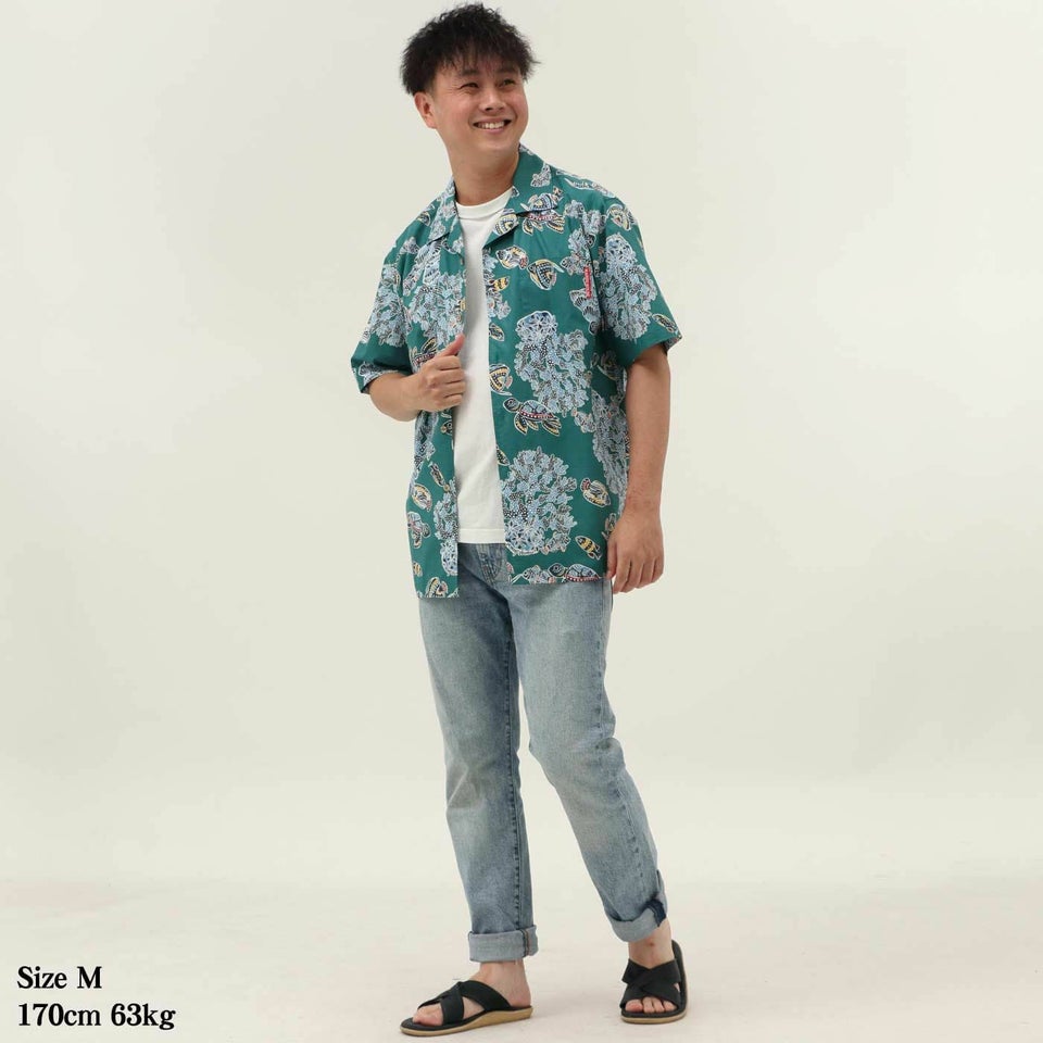 かりゆしウェア　モデル着用画像