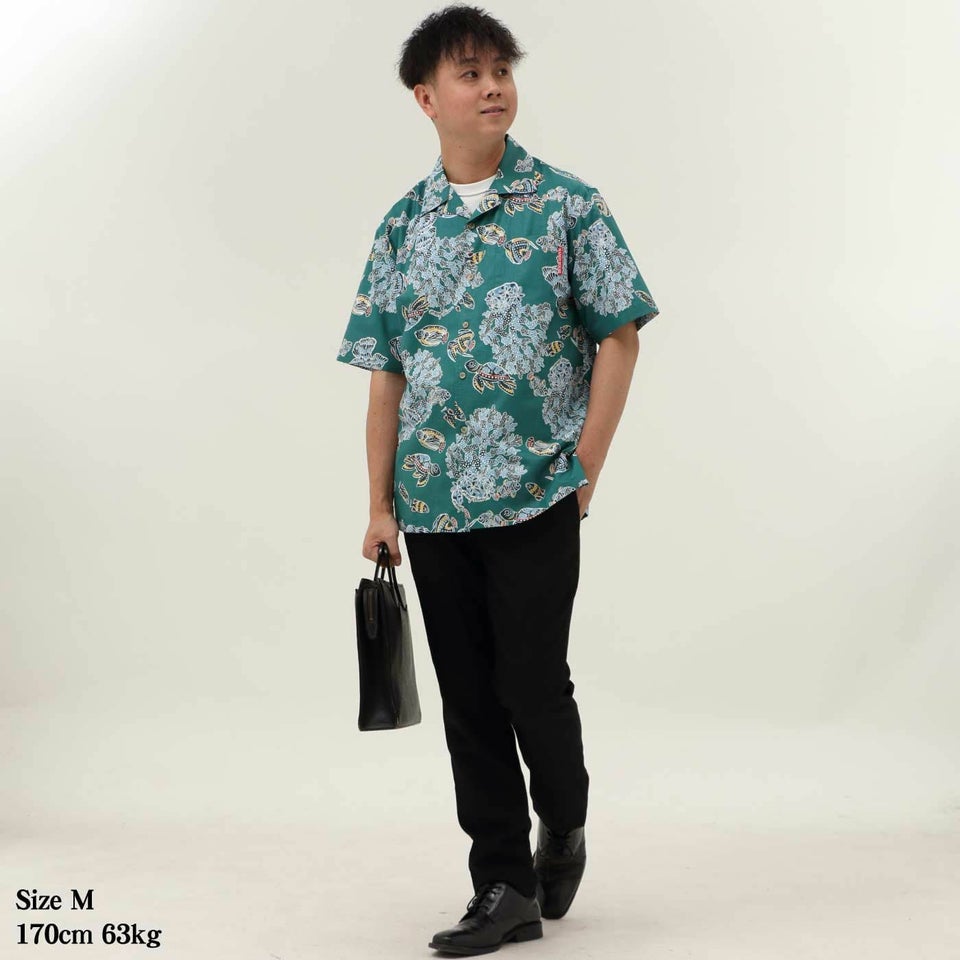 かりゆしウェア　モデル着用画像