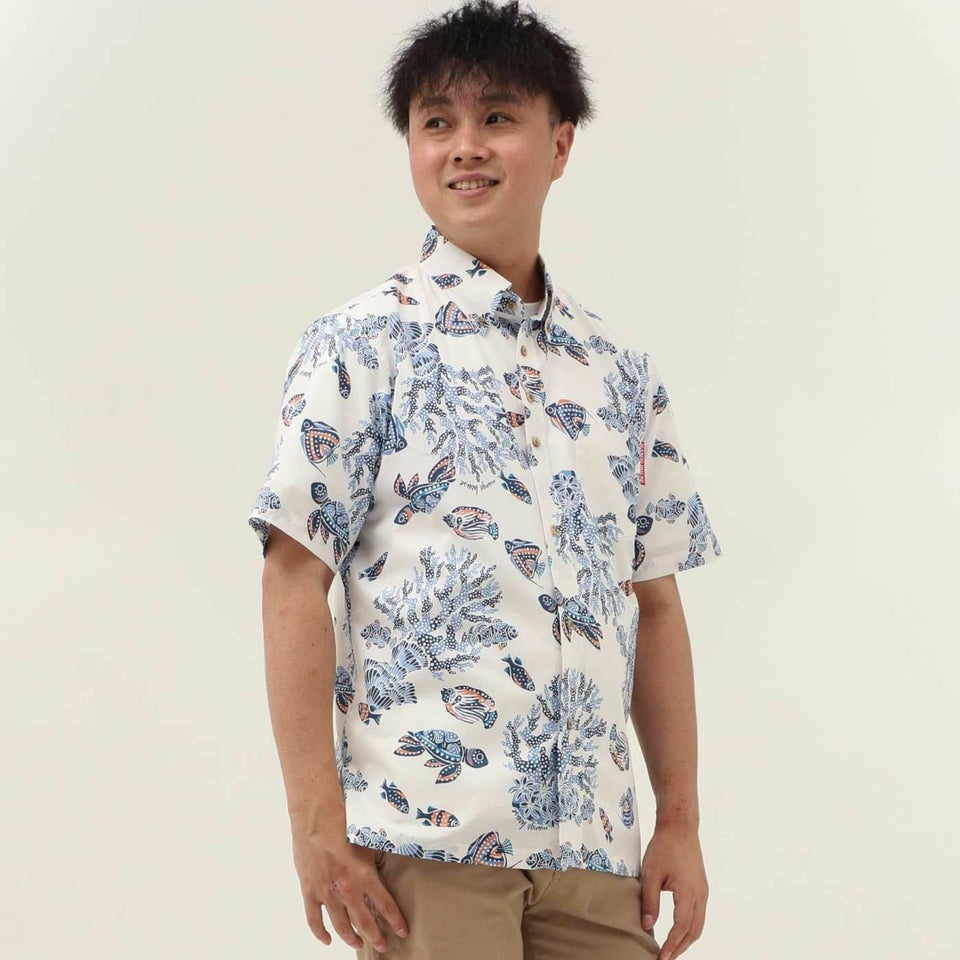 かりゆしウェアモデル着用画像