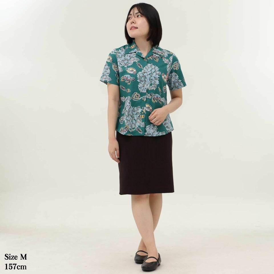 かりゆしウェア　モデル着用画像