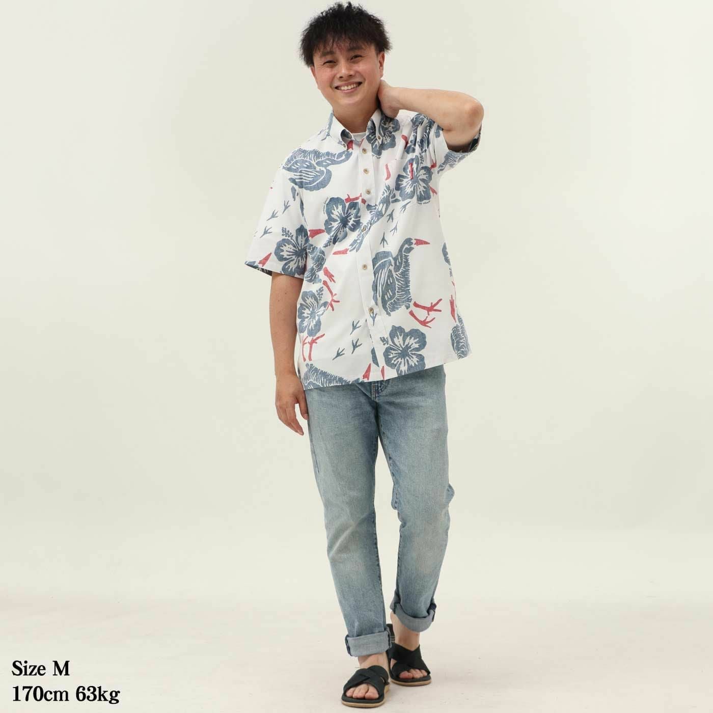 かりゆしウェアモデル着用画像