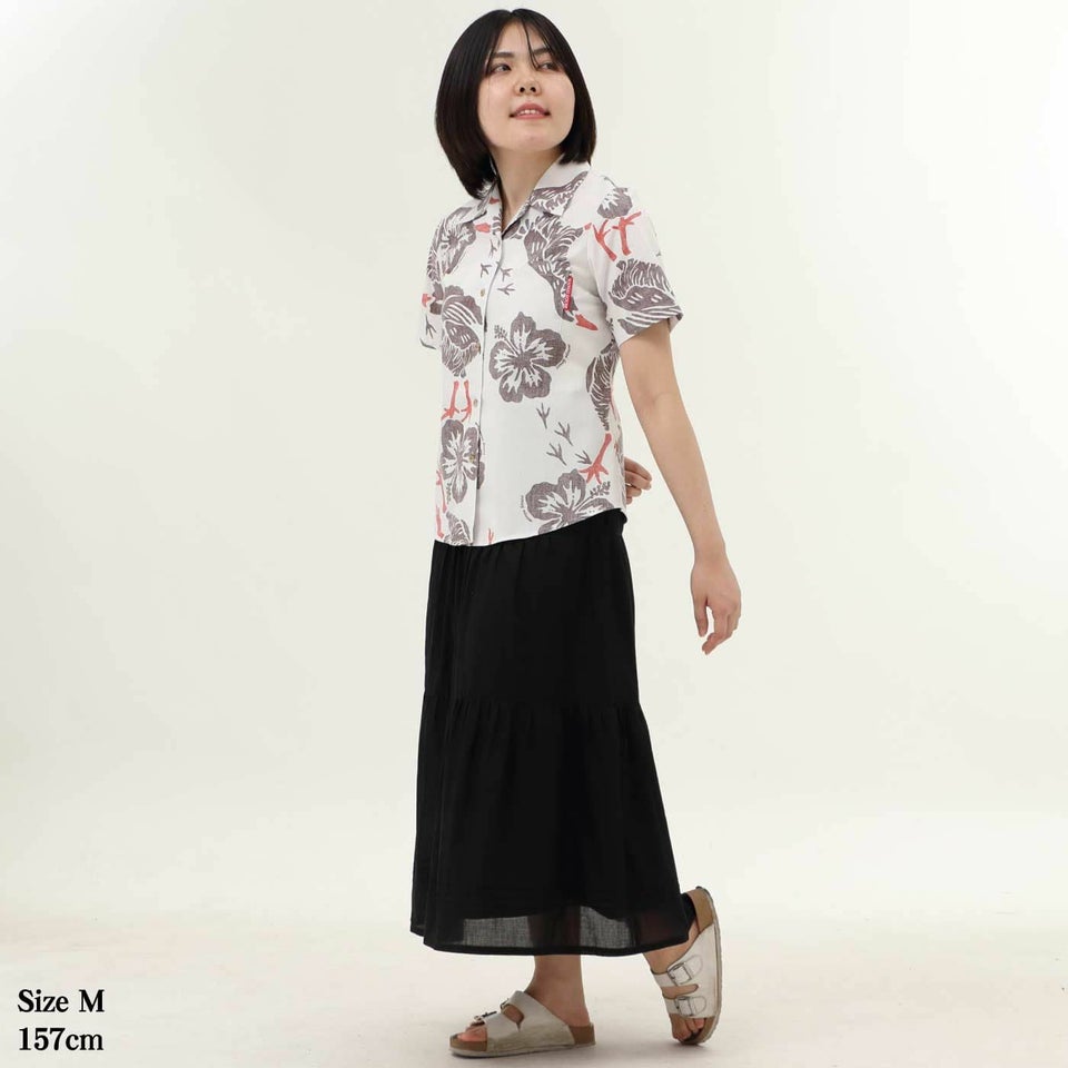 かりゆしウェアモデル着用画像