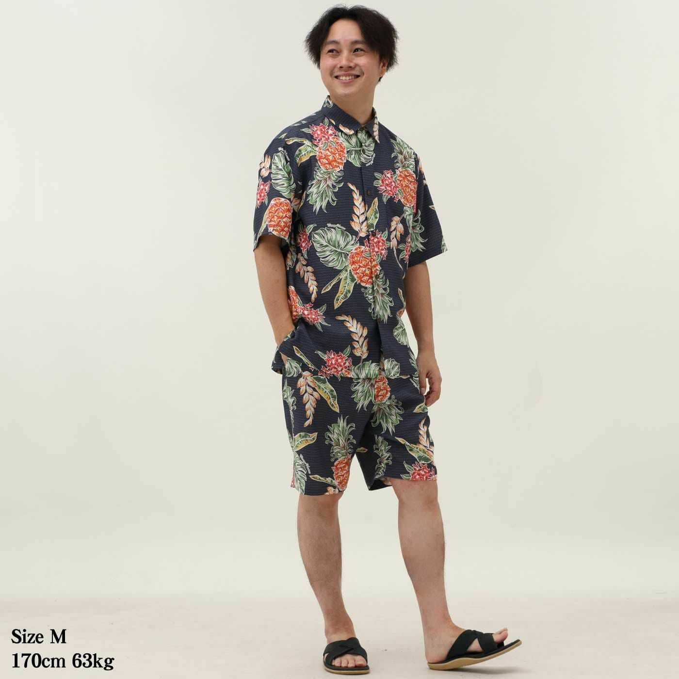 ハーフパンツ 南国ゆがふうパイン メンズ かりゆしウェア 沖縄アロハ ハーフパンツ 南国ゆがふうパイン メンズ かりゆしウェア 沖縄アロハ