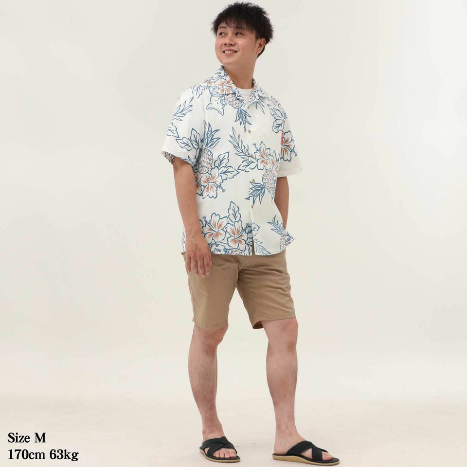 かりゆしウェア　モデル着用画像