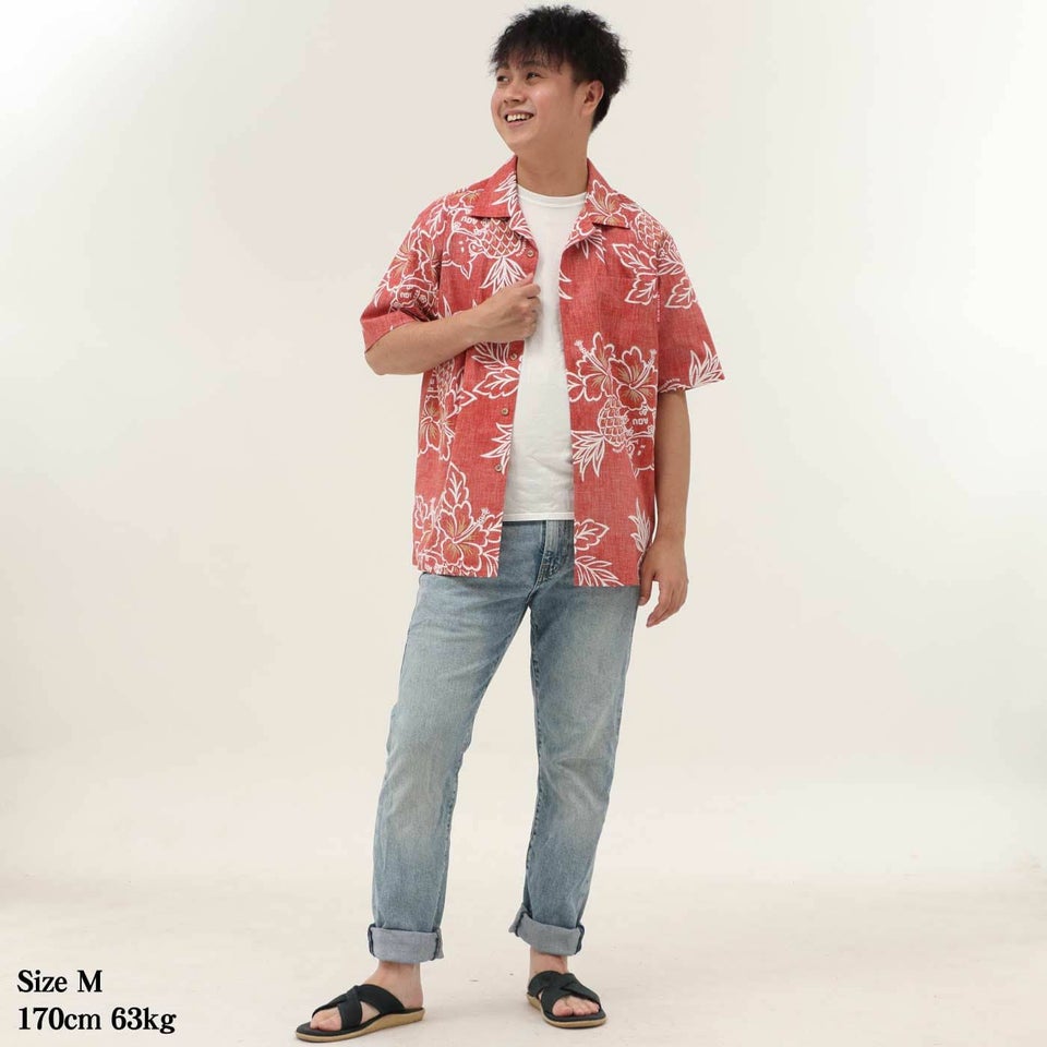 かりゆしウェア　モデル着用画像