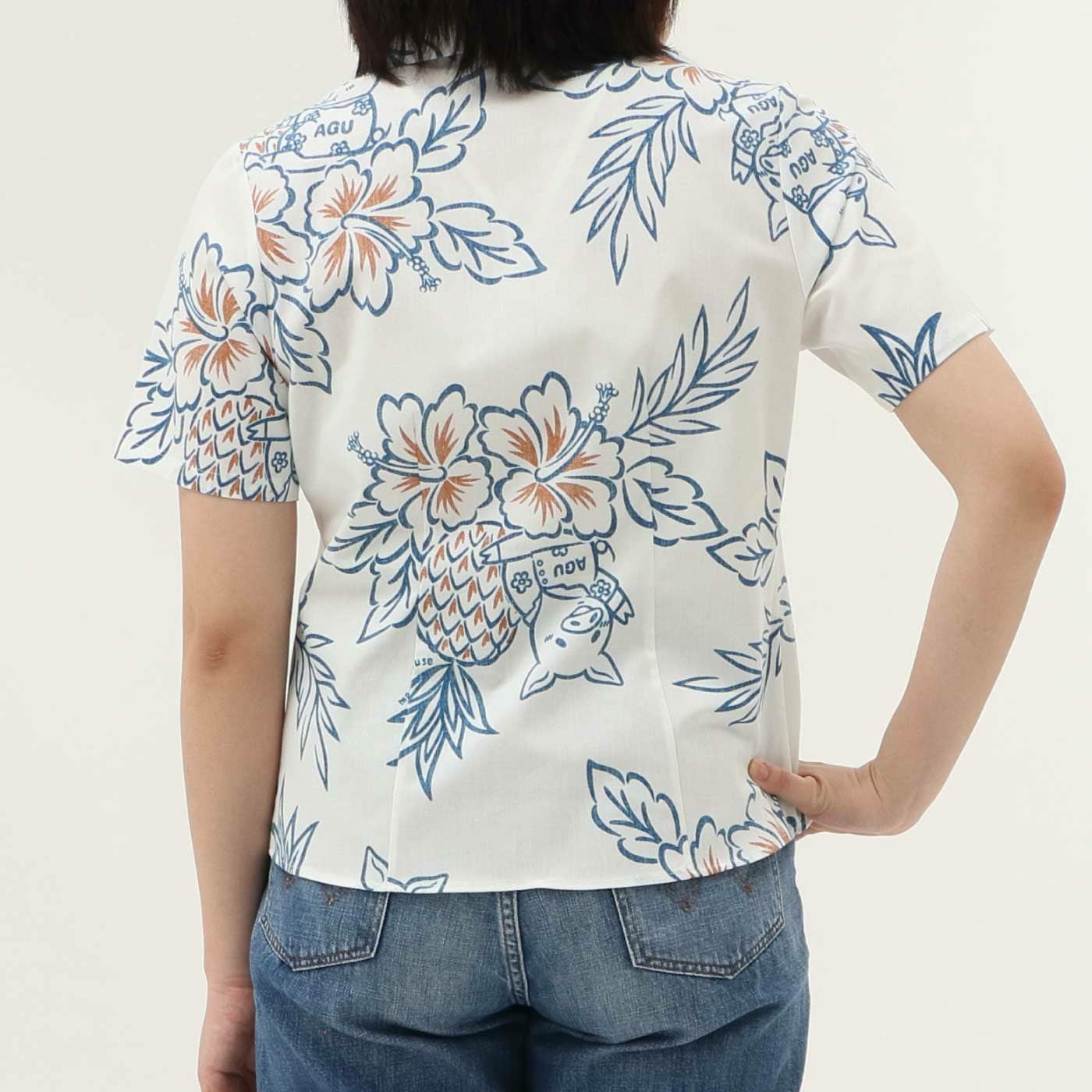 かりゆしウェアモデル着用画像