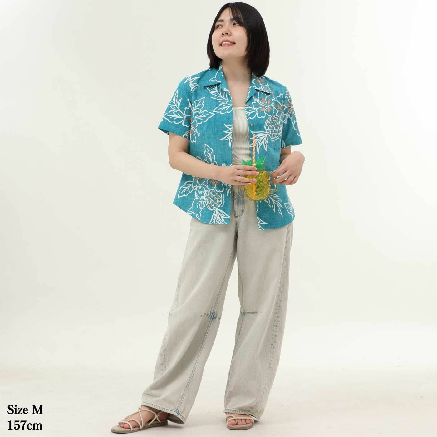 かりゆしウェアモデル着用画像