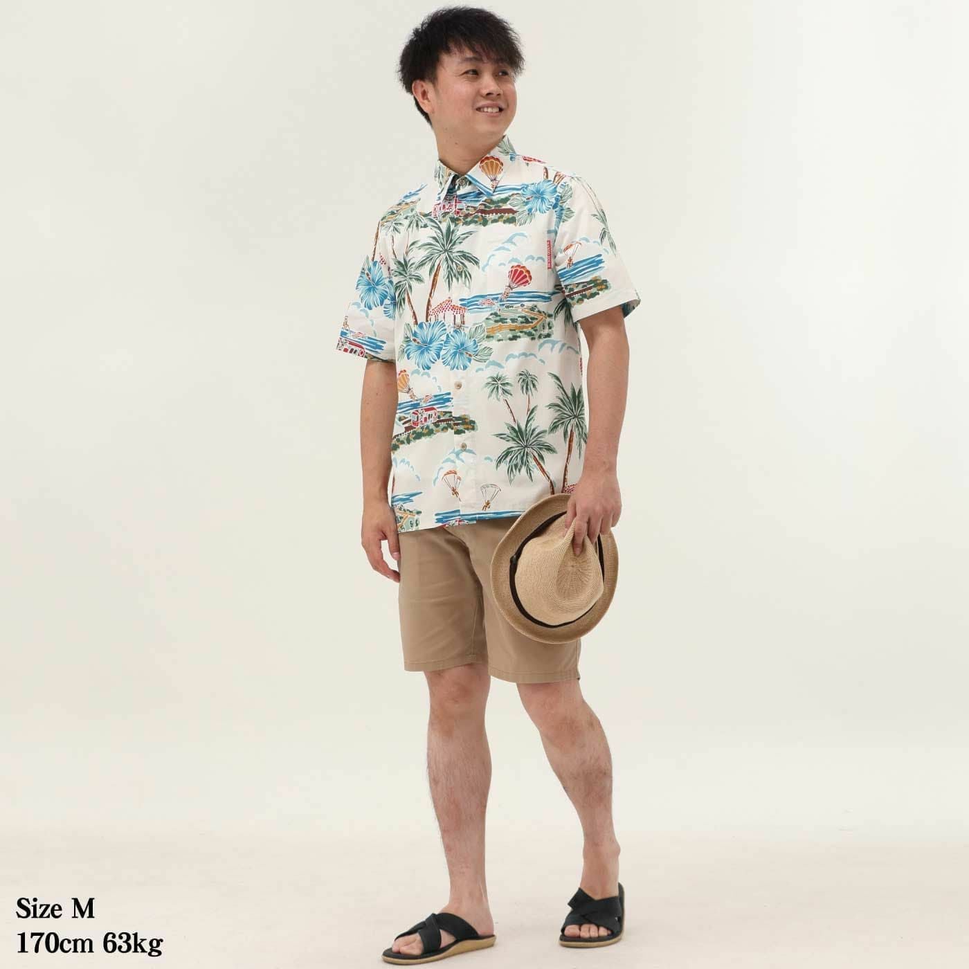 かりゆしウェア　モデル着用画像