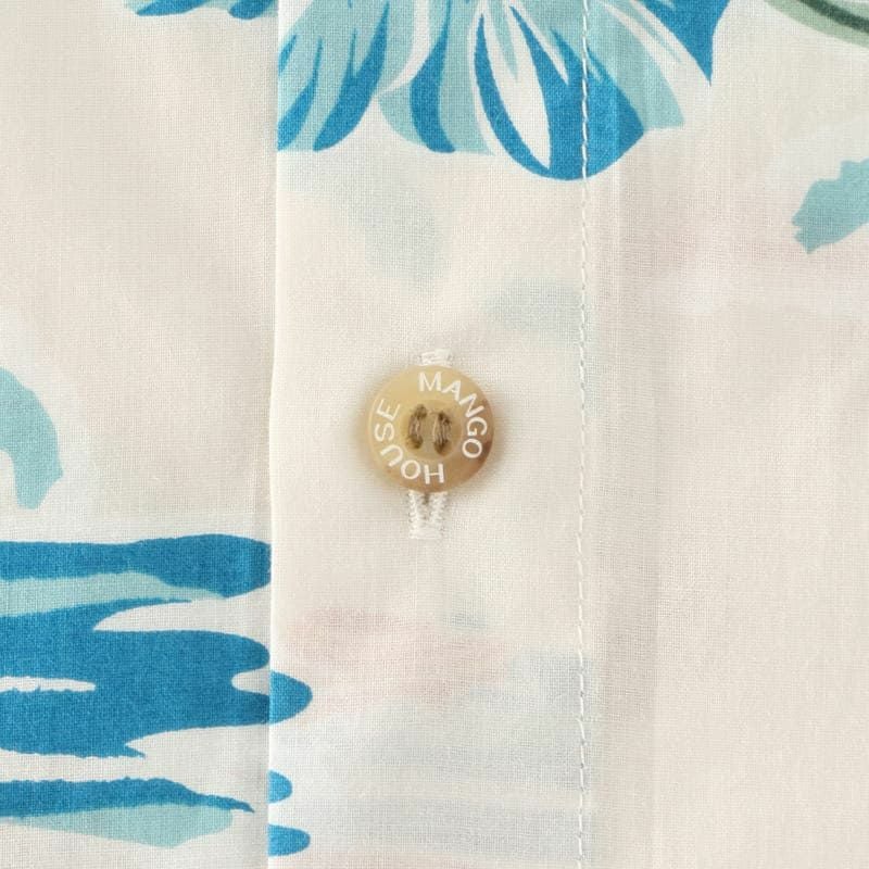 かりゆしウェア　ボタン