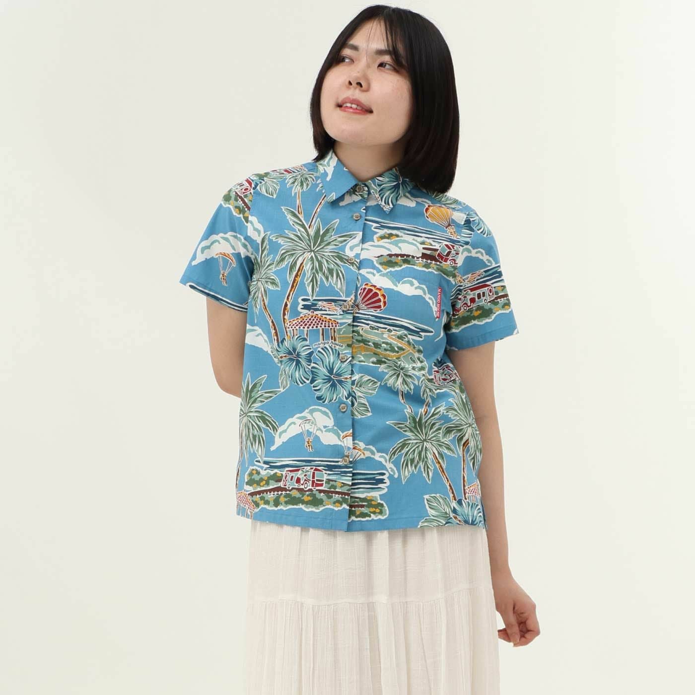 かりゆしウェアモデル着用画像