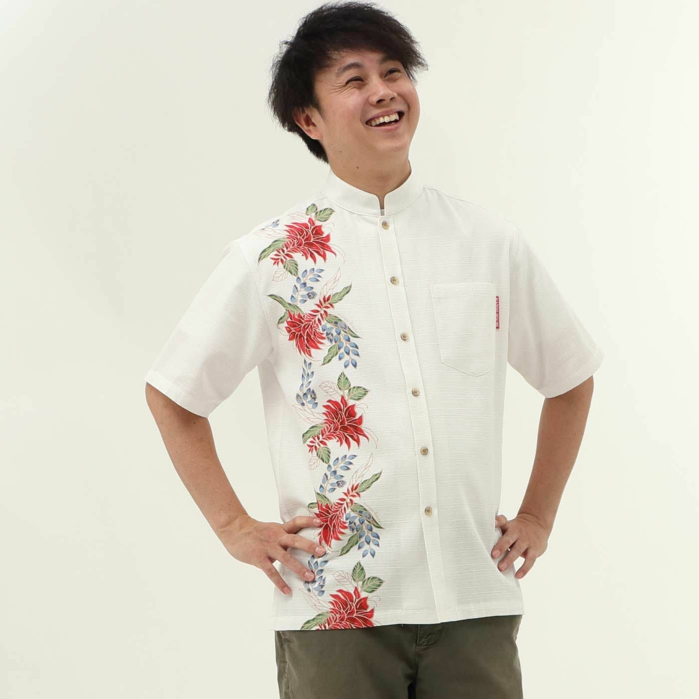 かりゆしウェアモデル着用画像