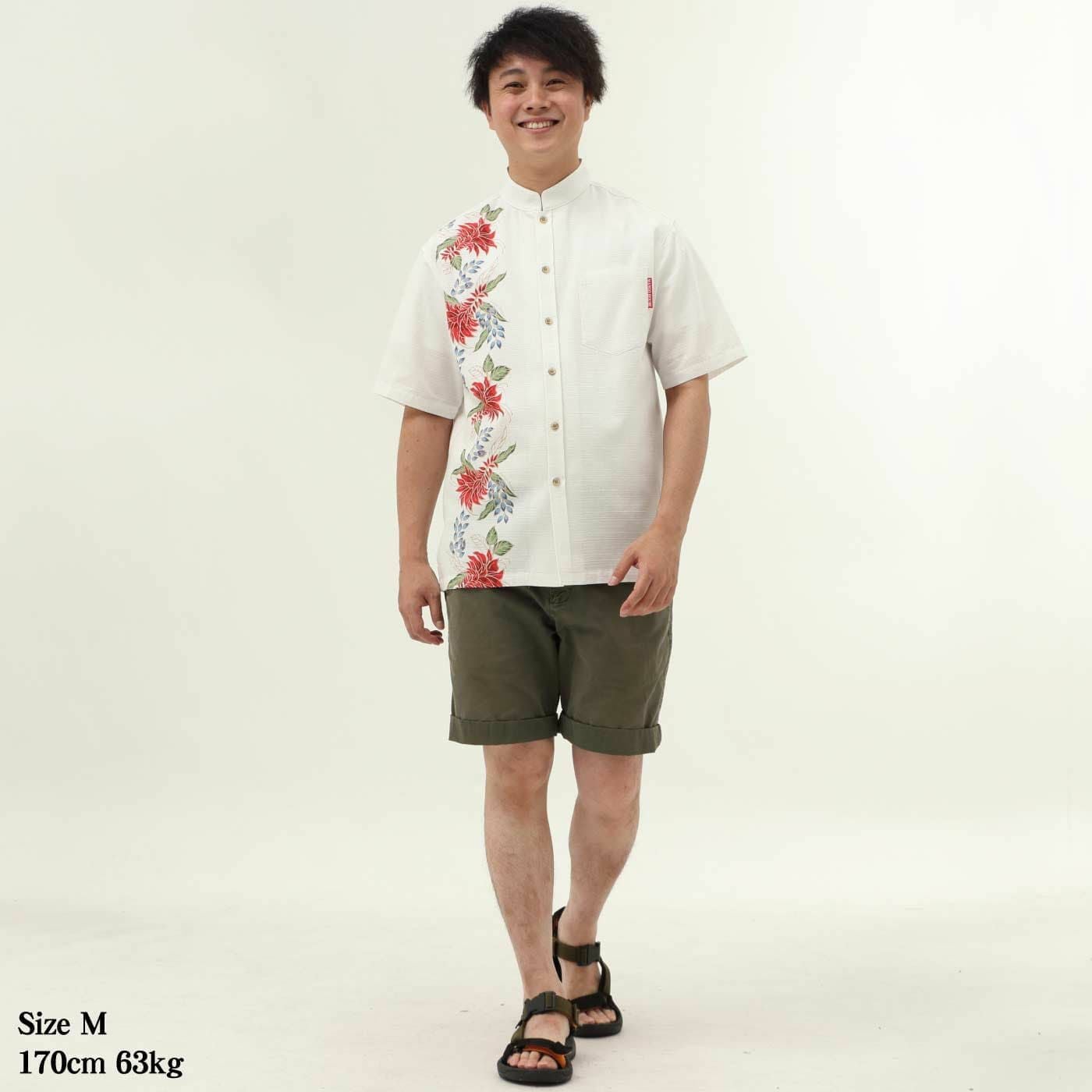 かりゆしウェアモデル着用画像