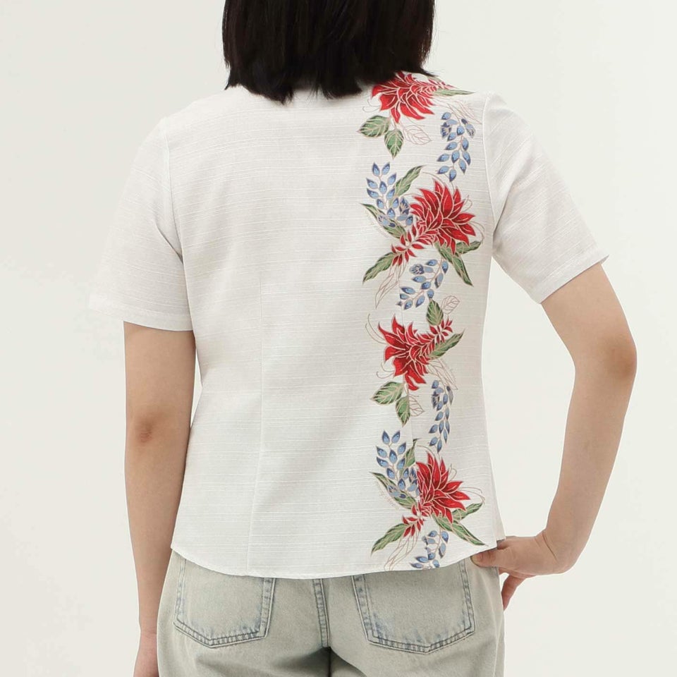 かりゆしウェアモデル着用画像