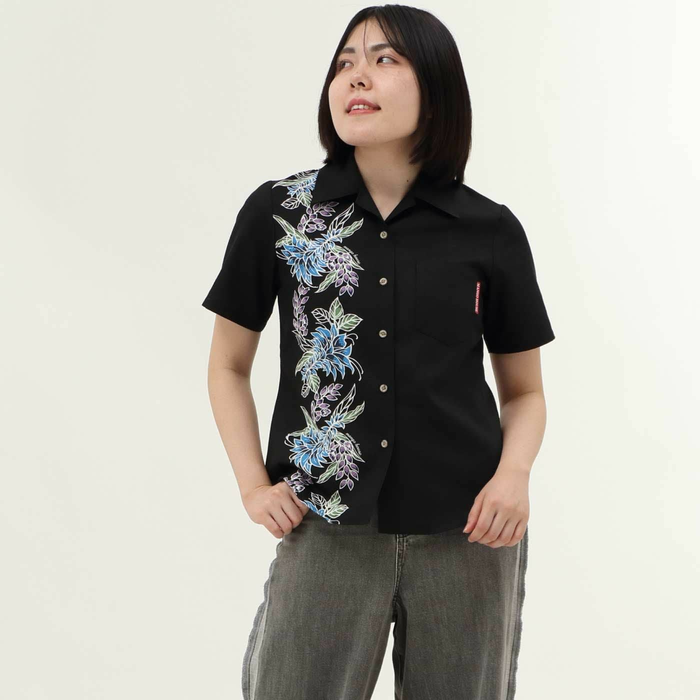 かりゆしウェアモデル着用画像