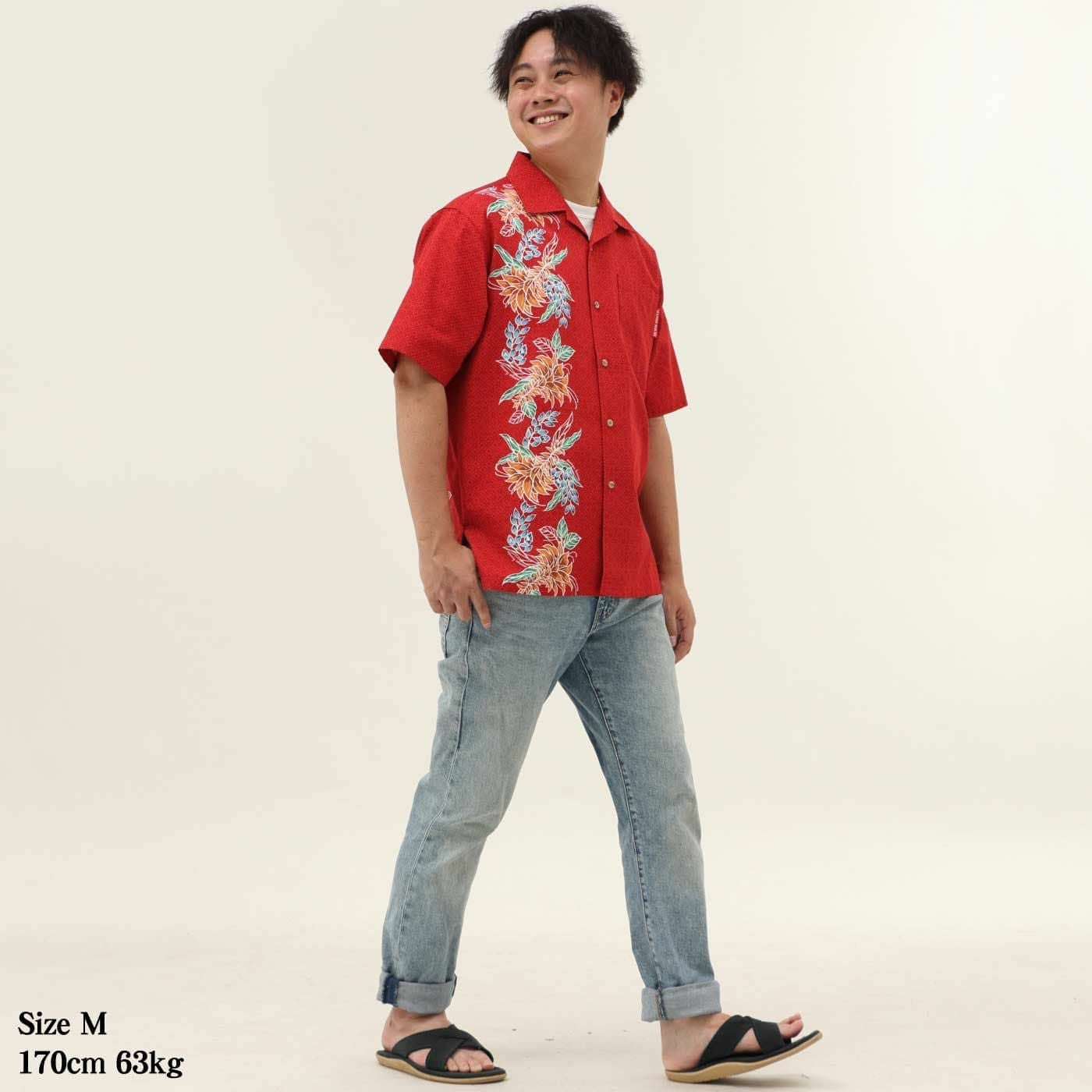 かりゆしウェア　モデル着用画像