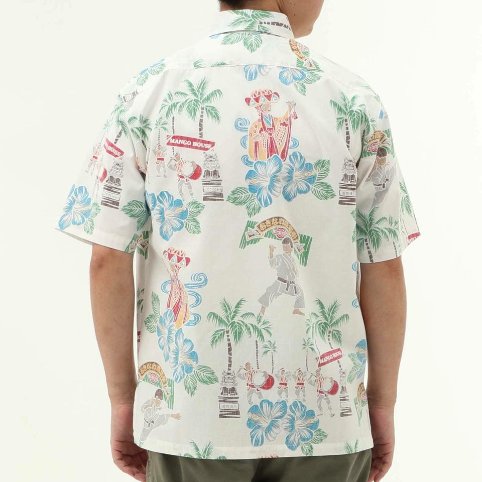 かりゆしウェアモデル着用画像