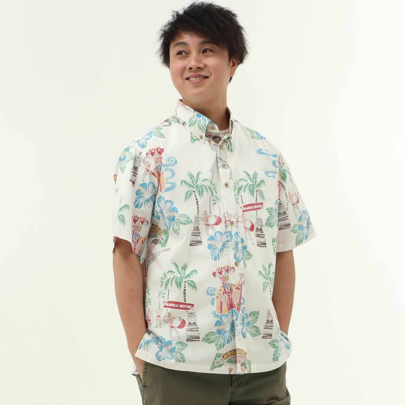 かりゆしウェアモデル着用画像