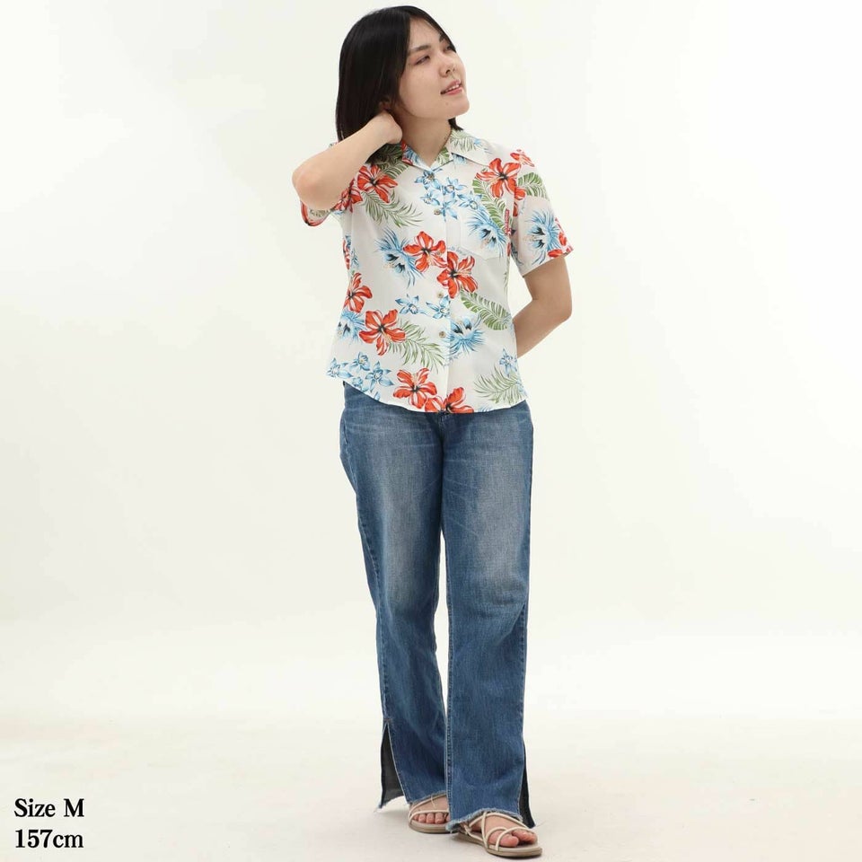 かりゆしウェア　モデル着用画像