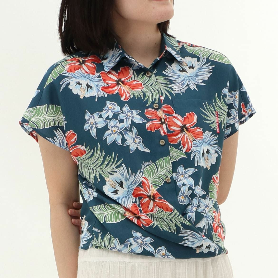 かりゆしウェア　サムネイル画像（ネイビー）