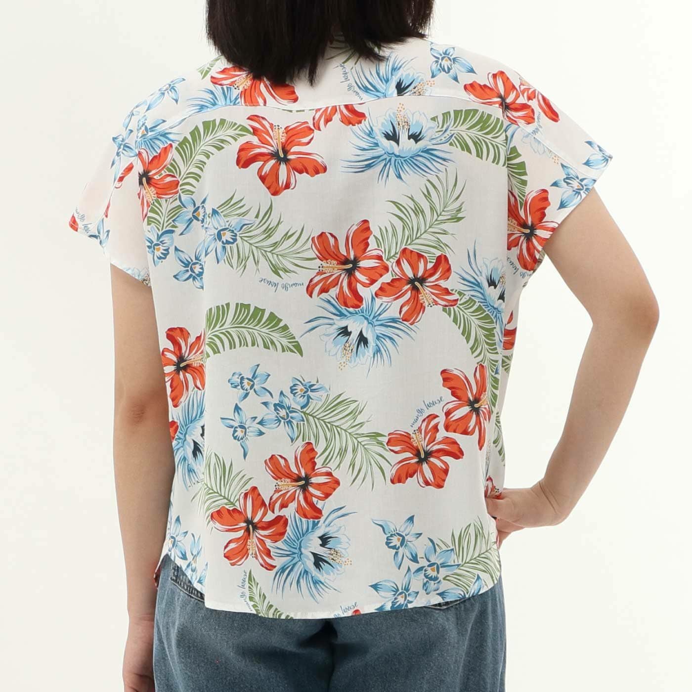 かりゆしウェアモデル着用画像