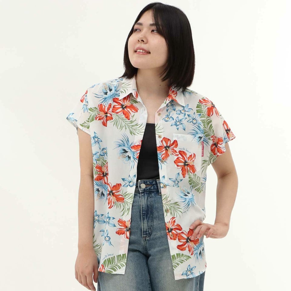 かりゆしウェアモデル着用画像