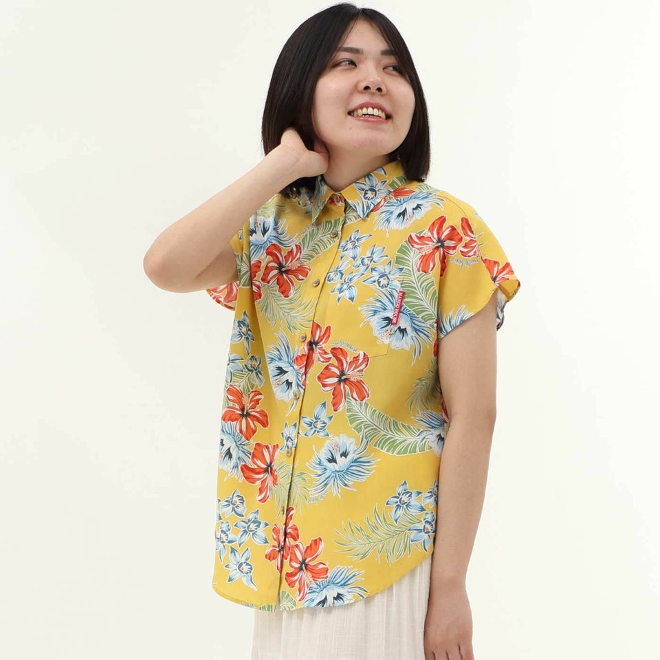 かりゆしウェアモデル着用画像