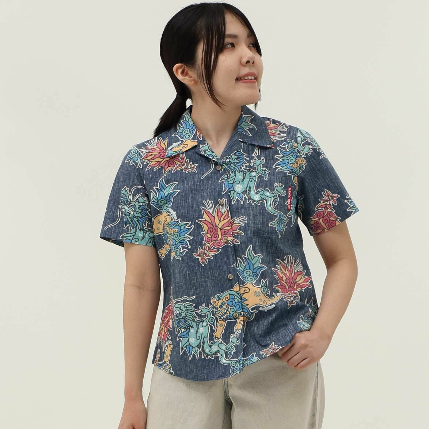 かりゆしウェアモデル着用画像