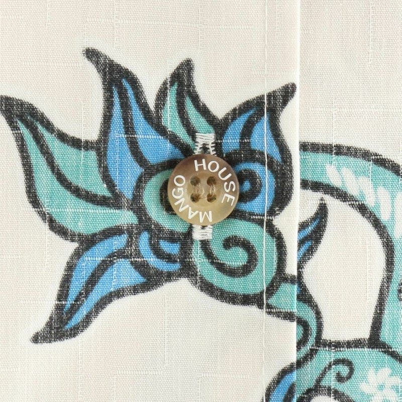 ボタン