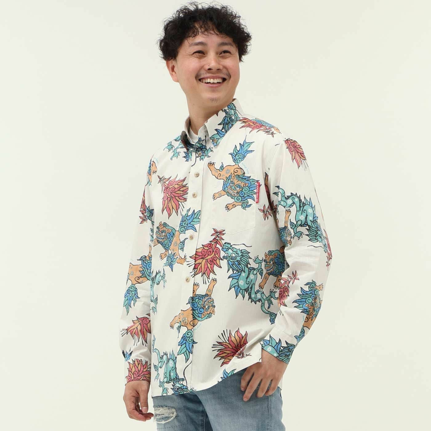 かりゆしウェアモデル着用画像