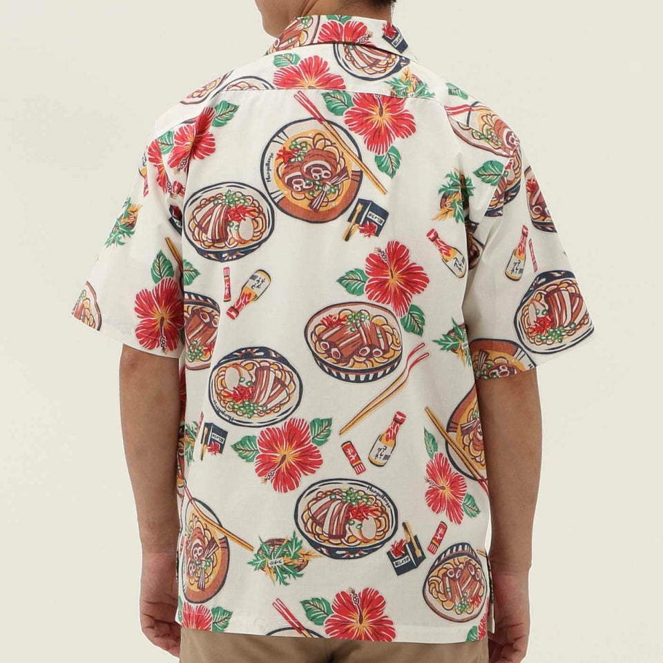 かりゆしウェアモデル着用画像