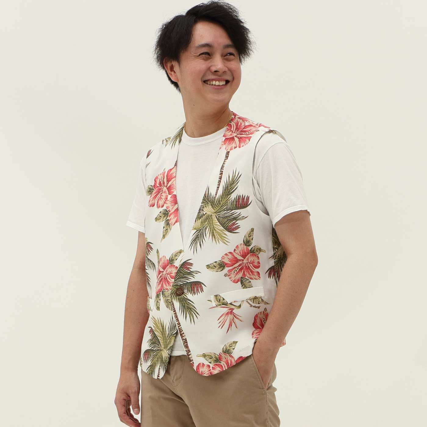 かりゆしウェアモデル着用画像