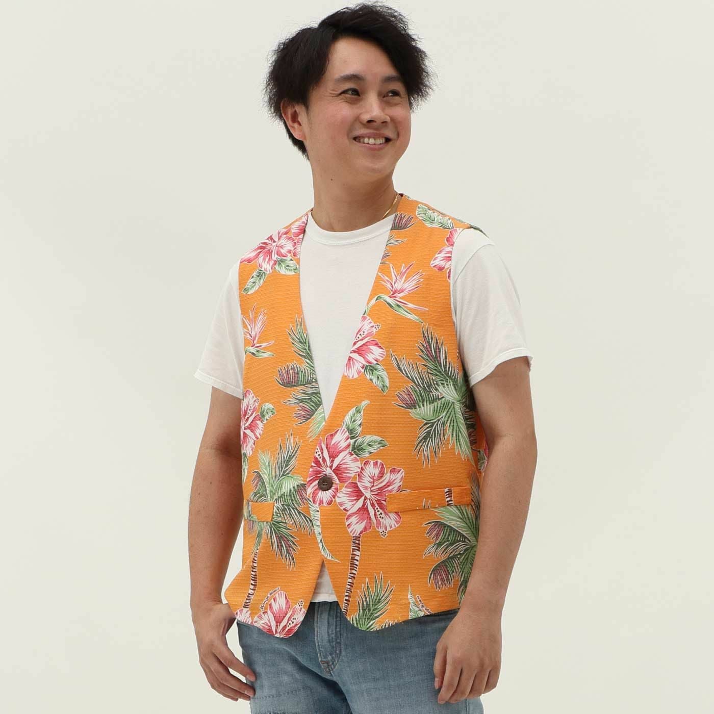 かりゆしウェアモデル着用画像