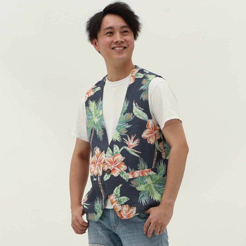 かりゆしウェアモデル着用画像