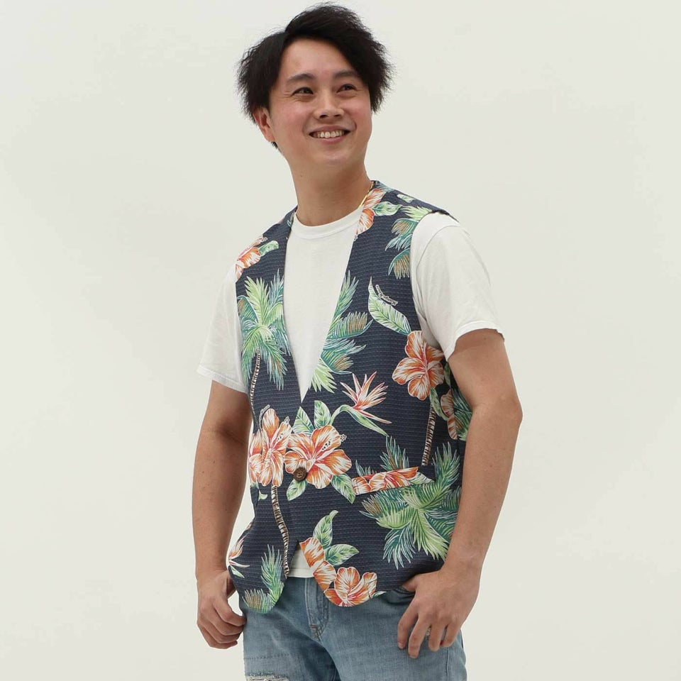 かりゆしウェアモデル着用画像