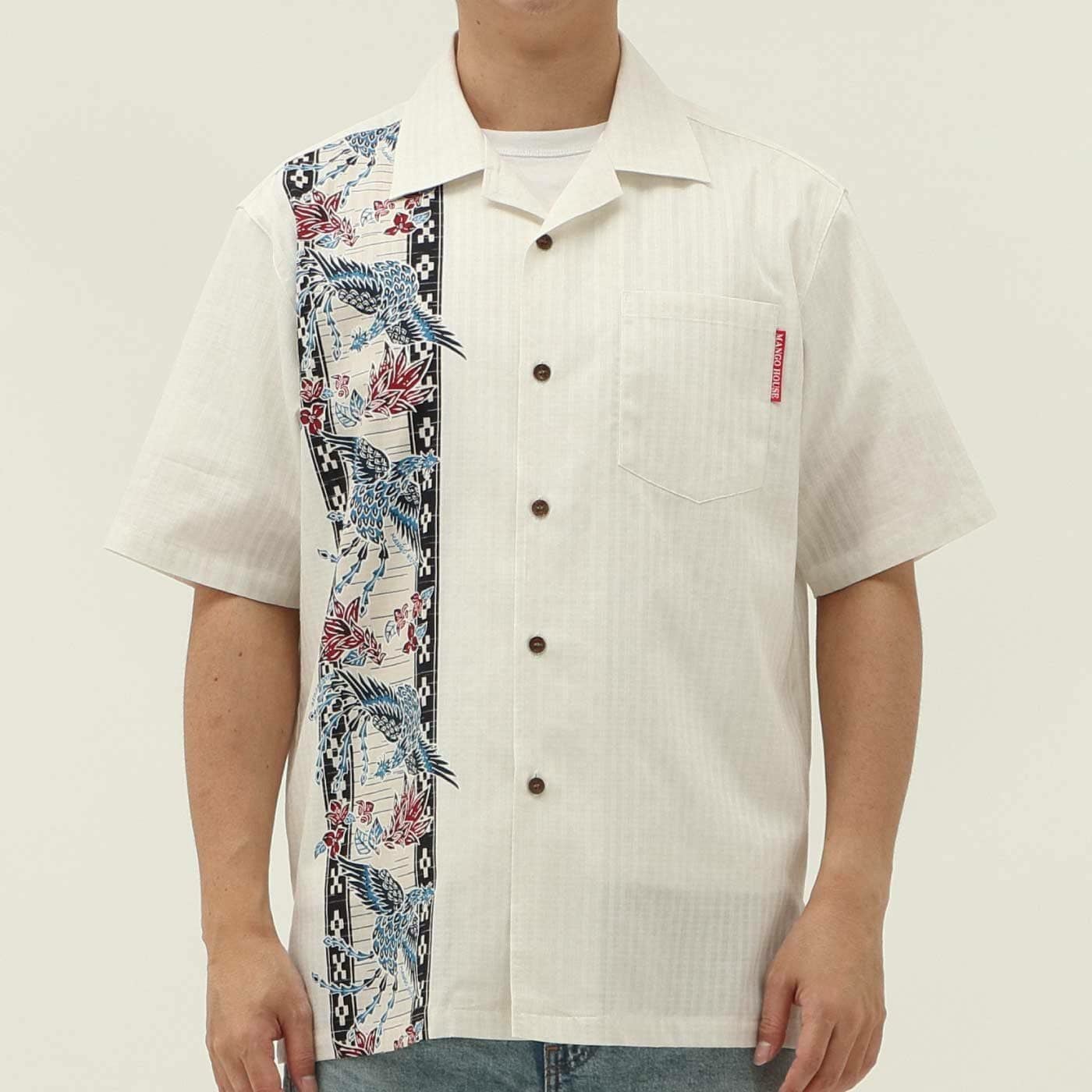 かりゆしウェアモデル着用画像