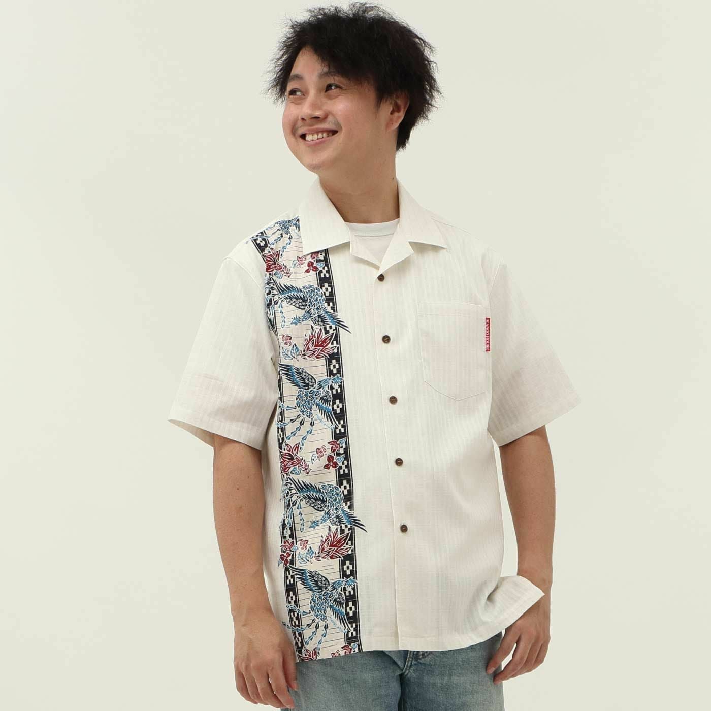 かりゆしウェアモデル着用画像