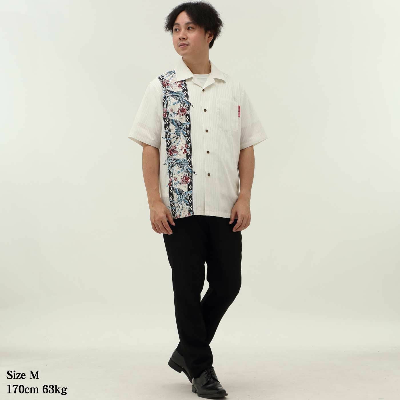 かりゆしウェアモデル着用画像