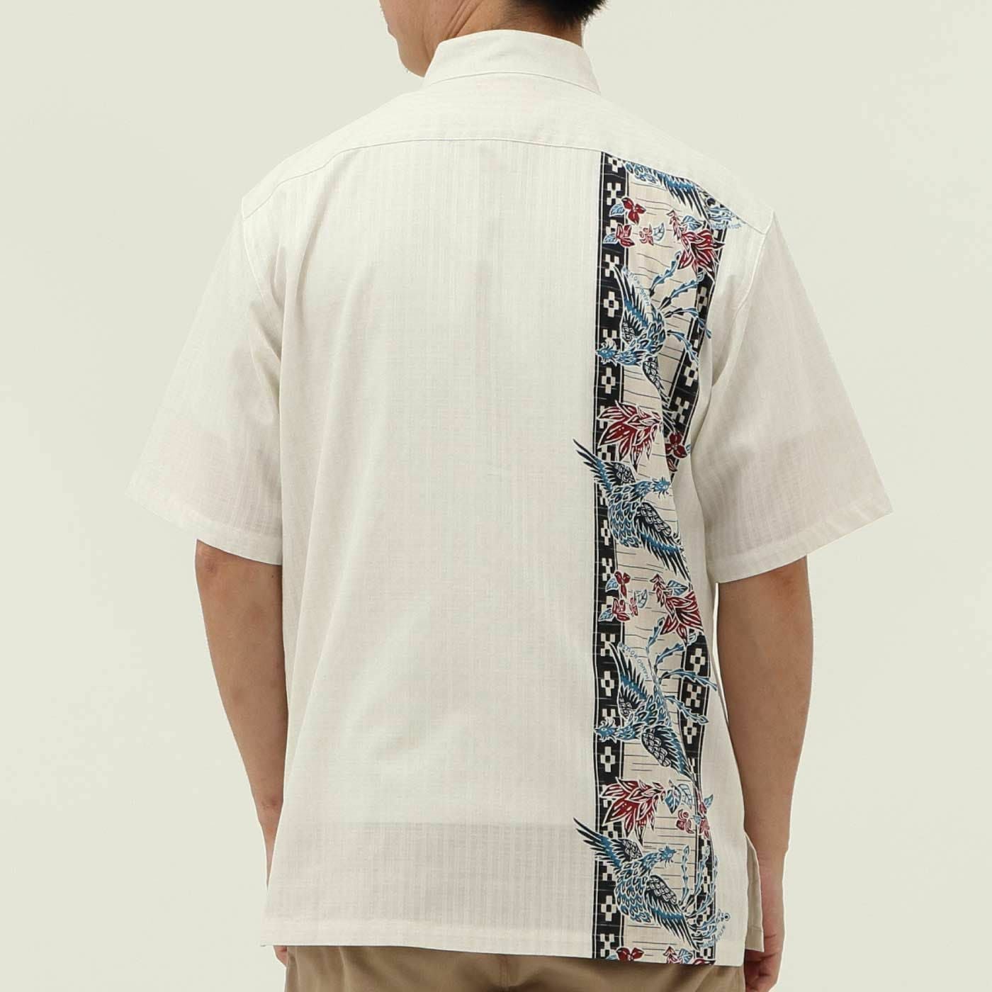 かりゆしウェアモデル着用画像