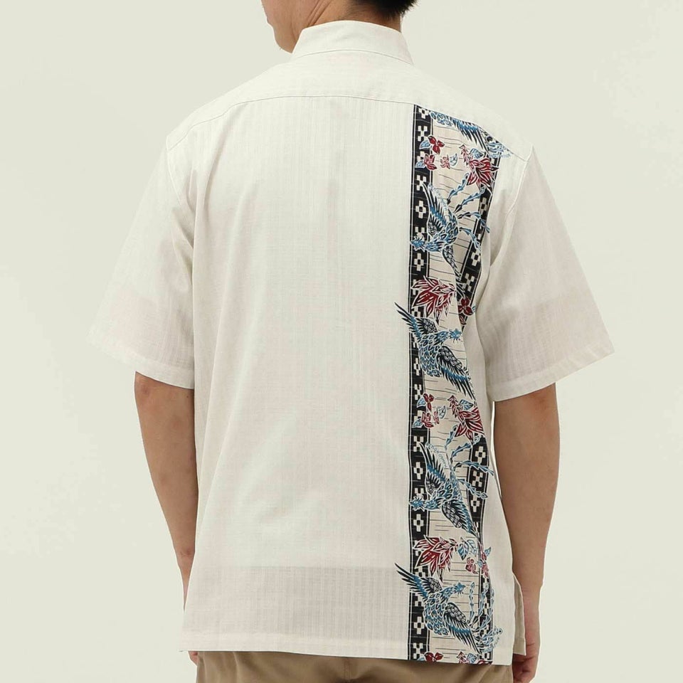 かりゆしウェアモデル着用画像