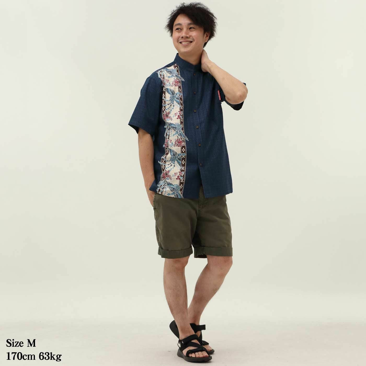 かりゆしウェアモデル着用画像