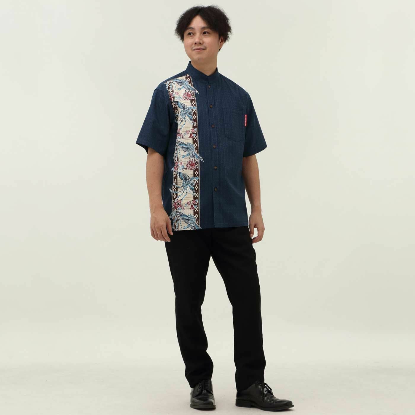 かりゆしウェアモデル着用画像